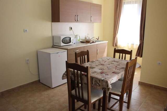 Гостевой дом Flowers Apartments Несебр-41